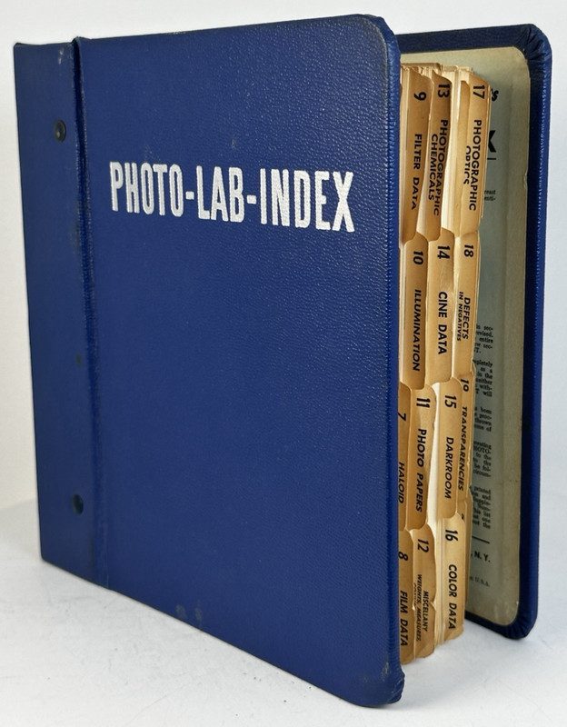 Photo-Lab-Index: Lifetime Edition binder published by Morgan & Morgan - 1961