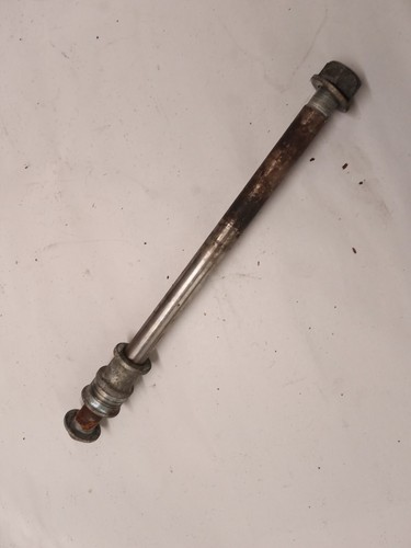 Honda Magna V30 Rear axle | eBay
