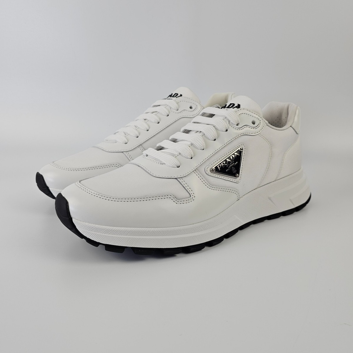 スニーカー PRADA White Re-Nylon PRAX 01 sneakers PRADA Prax 01 $1100 White Re-Nylon And Brushed Leather