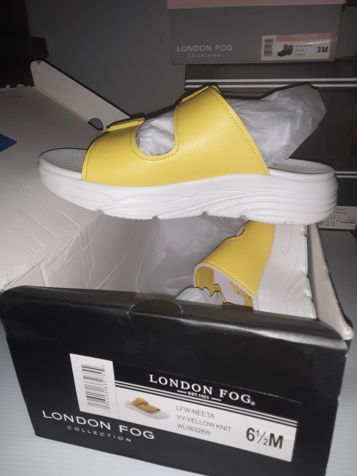 PANTOFOLA D’ORO Sandali da donna London Fog LFW NEETA taglia US 6 5 M maglia gialla scivoli #00p