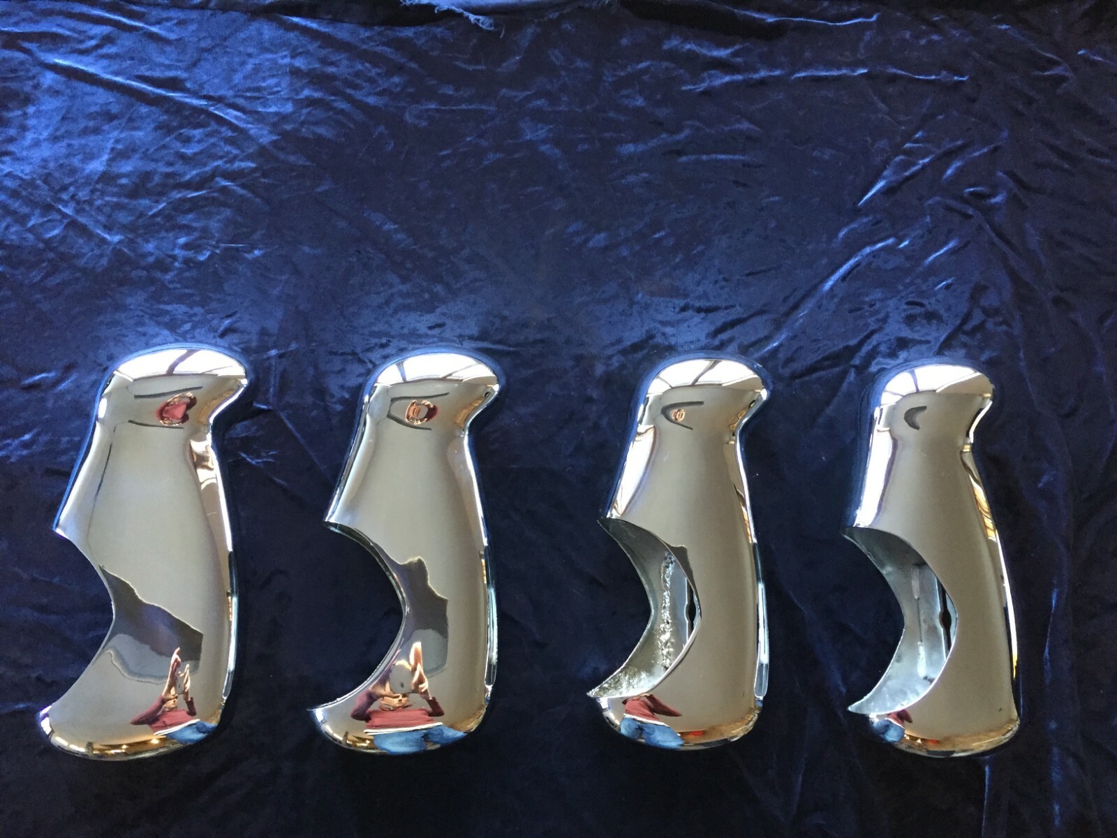 ROLLS ROYCE CLOUD 55-62 BENTLEY LIGHT HOUSING. THE WORLDS LARGEST USED INVENTORY