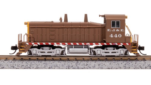 Locomotora diésel Broadway Limited 7492 escala N EJ&E EMD NW2 marrón y amarillo #438 | Zustand: New