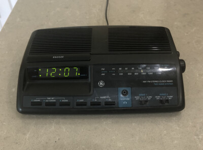 GE アラームクロック used VINTAGE GE AM/FM STEREO 2 WAKE SYSTEM ALARM CLOCK 7-4664A -Tested