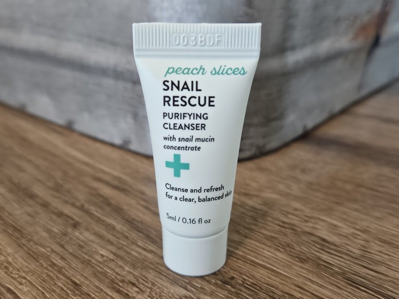 Peach Slices Snail Rescue Purifying Cleanser .16 fl oz NIB