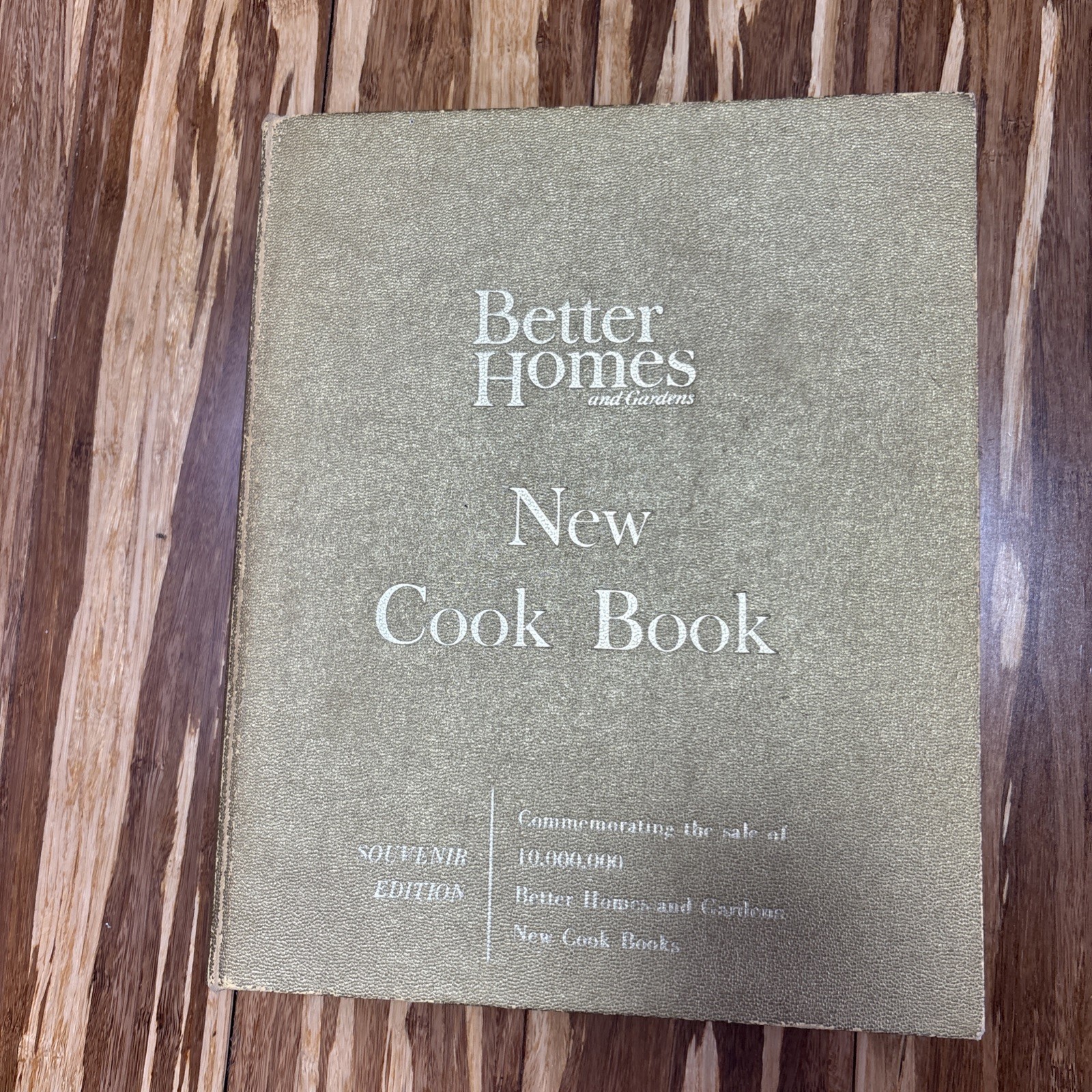 1965 Better Homes Gardens New Cook Book Souvenir Edition 5-Ring Binder