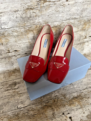 Prada Loafer Patent Leather Heels Lackleder Pumps Schuhe Shoes