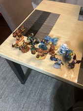 Skylanders Mixed Lot Of 16 Various Figures - Activision JZ30