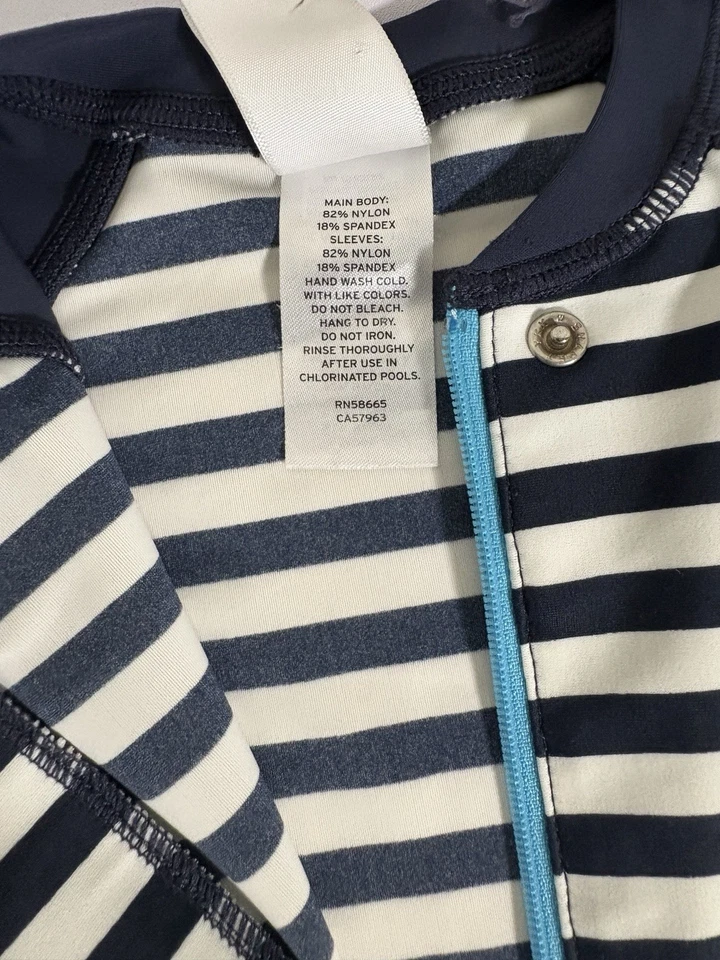 Traje de baño clásico náutico tucker and tate para niños LS Rash guard 18M Foto 4 de 4