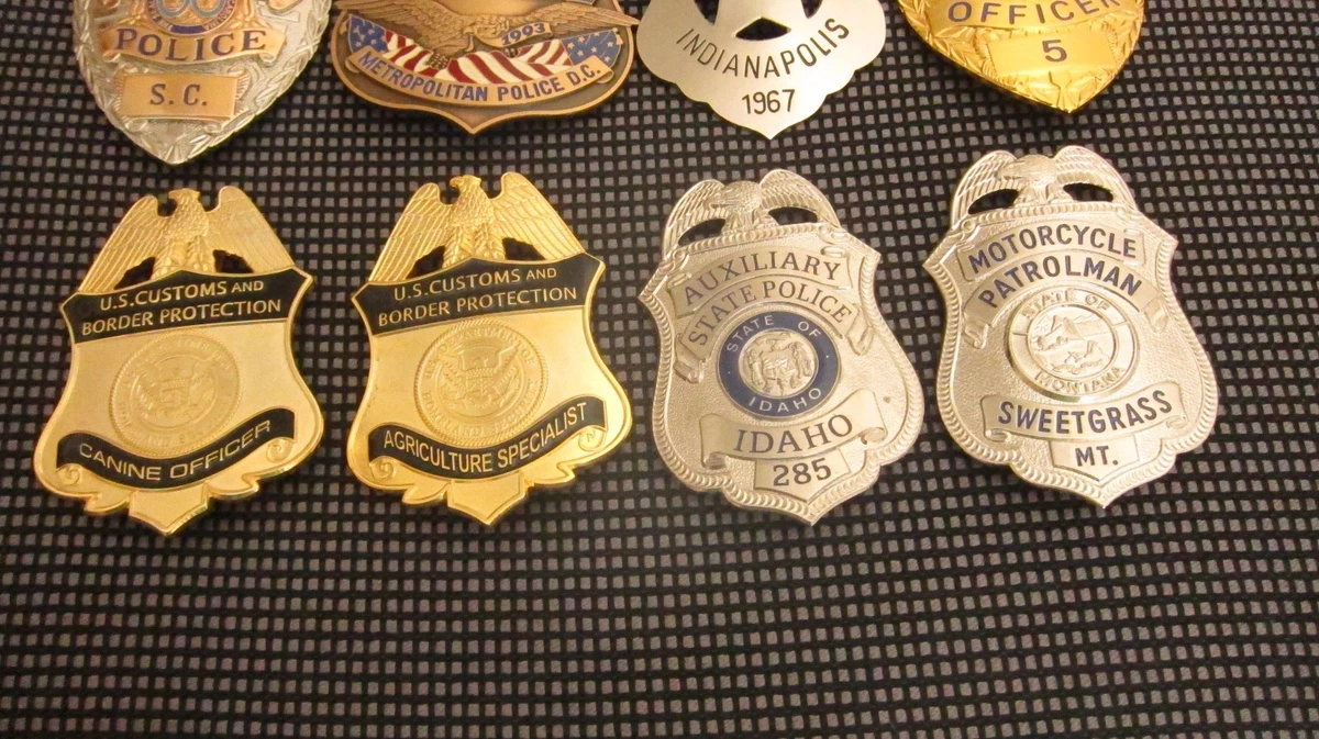 obsolete police badges, 6 Abzeichen von 8 auswählen / OFFER / Super Angebot !