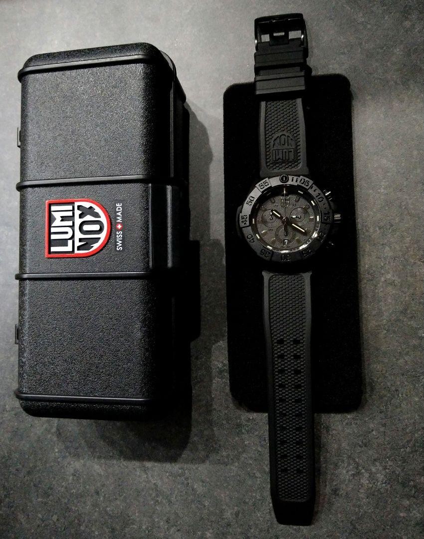 Luminox 3581 Navy SEAL Watch with Free Shipping and Warranty