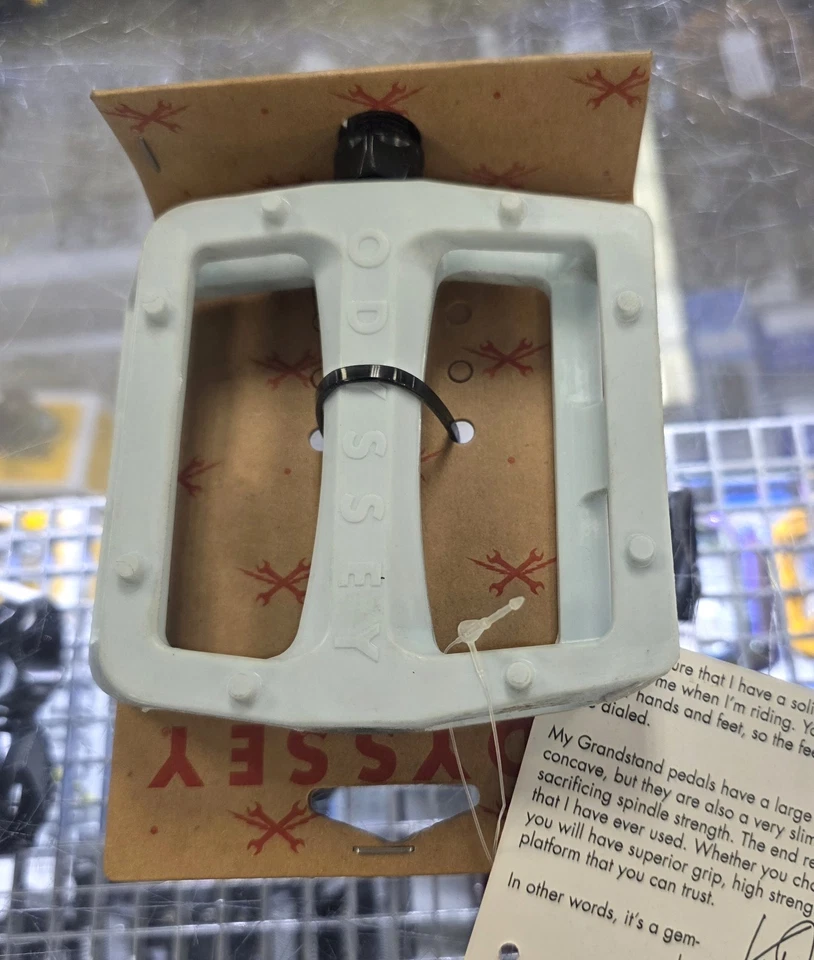 Pedales de PC Odyssey BMX Ton Dugan 9/16 azul cielo Foto 2 de 4