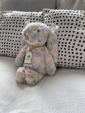 Lazulia Bunny 🇨🇳 Jellycat | Jelly Journal