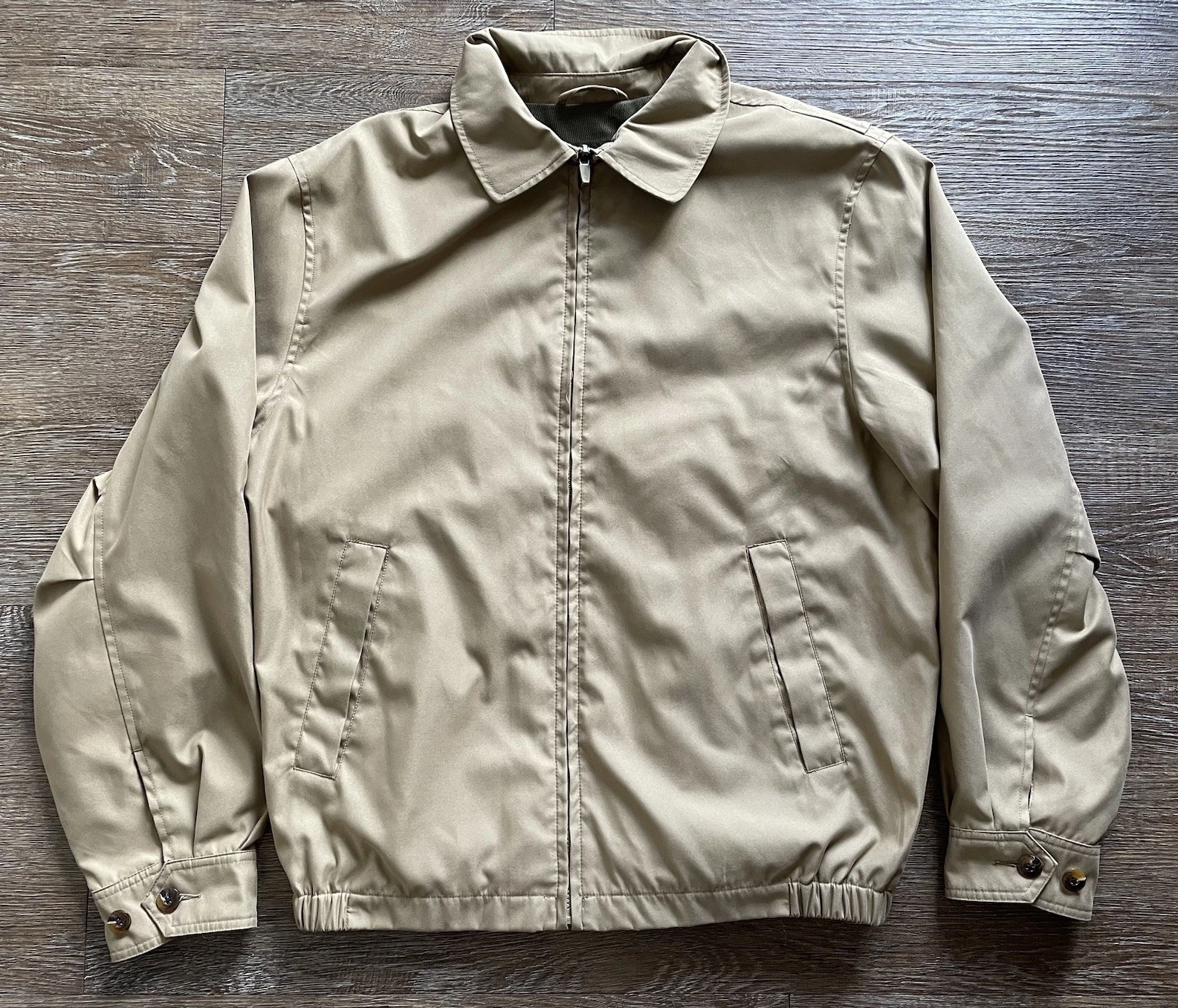 Vtg ORVIS Signature Series Bomber Jacket Men’s Medium Gold Mesh Lined Fishing