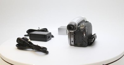 大幅値下げ【稼働確認済】Sony ハンディカム　DCR-HC96 大幅値下げ【稼働確認済】Sony ハンディカム DCR-HC96 大幅値下げ