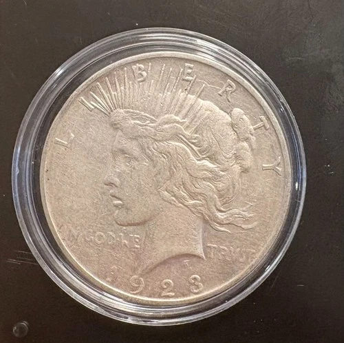 🔥1923-D Peace Dollar 90% Silver CoinSnap analysis is Fine to AU🔥