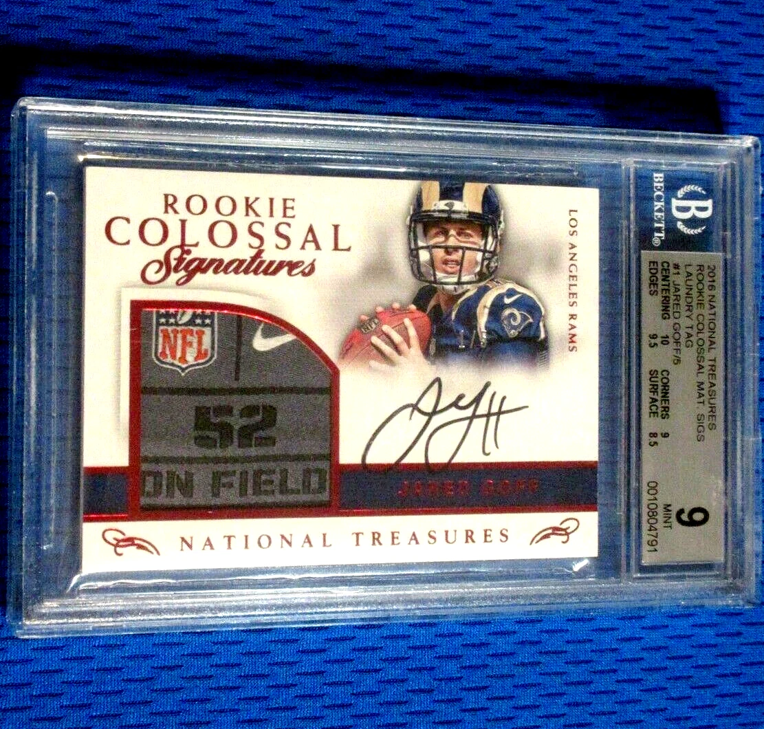 Jared Goff Panini National Treasures Rookie Colossal Signatures #1 Laundry Tag