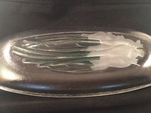 VTG Embossed Textured Pressed Molded Glass Serving Bowl Dish Flash Green Onions - Picture 3 of 8