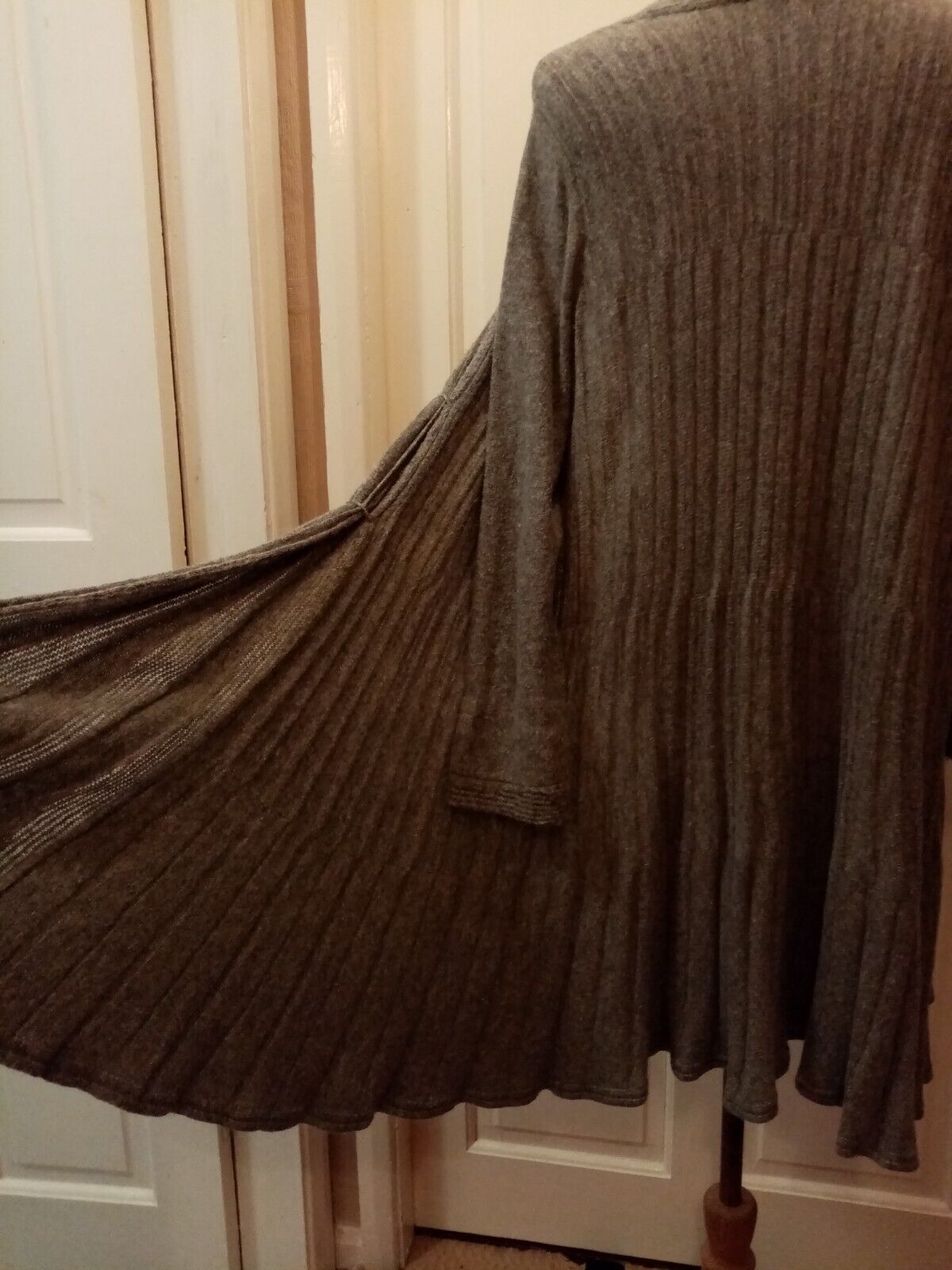 Picture 9 of 23