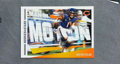 2023 Panini Rookies & Stars Man in Motion #20 Justin Fields Bears