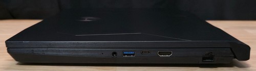 Portátil para juegos MSI Bravo 15 C7V 15,6" Ryzen 5 7535HS RTX 4050 16 GB 512 GB - Imagen 7 de 16