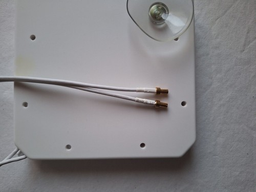 4G LTE Flachantenne, Signalverstärker für WiFi Router, Wie Neu TS 9 Stecker - Bild 4 von 4