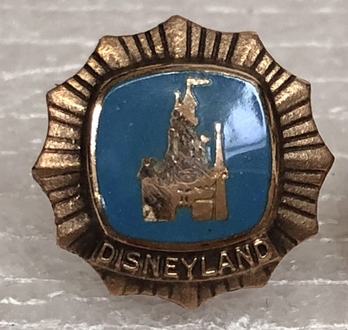 1960's Disneyland Cast Member 5-Year 10K Yellow Gold Service Award Castle Pin