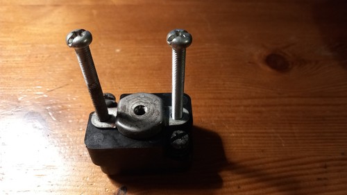 Originalteil Echo SRM-222 ES Benzin Freischneider Ansaugkrümmer