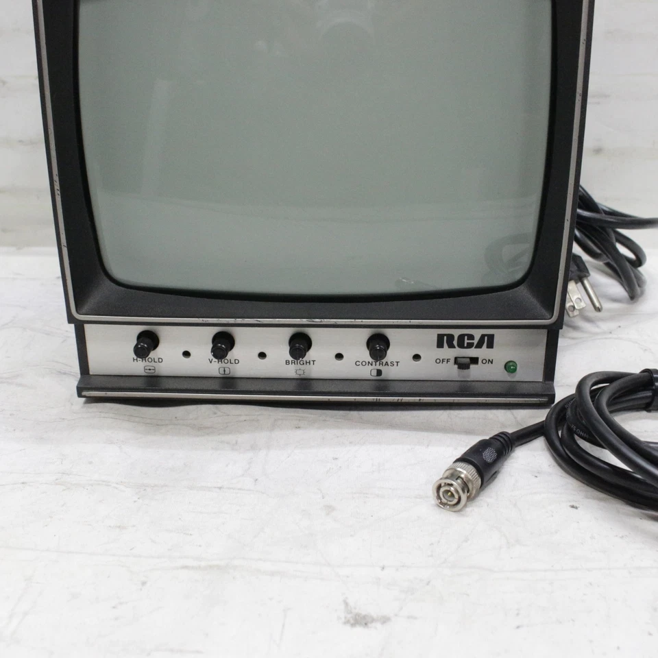 Monitor de TV RCA de 9 pulgadas vintage modelo TC1910 probado funciona Foto 2 de 4