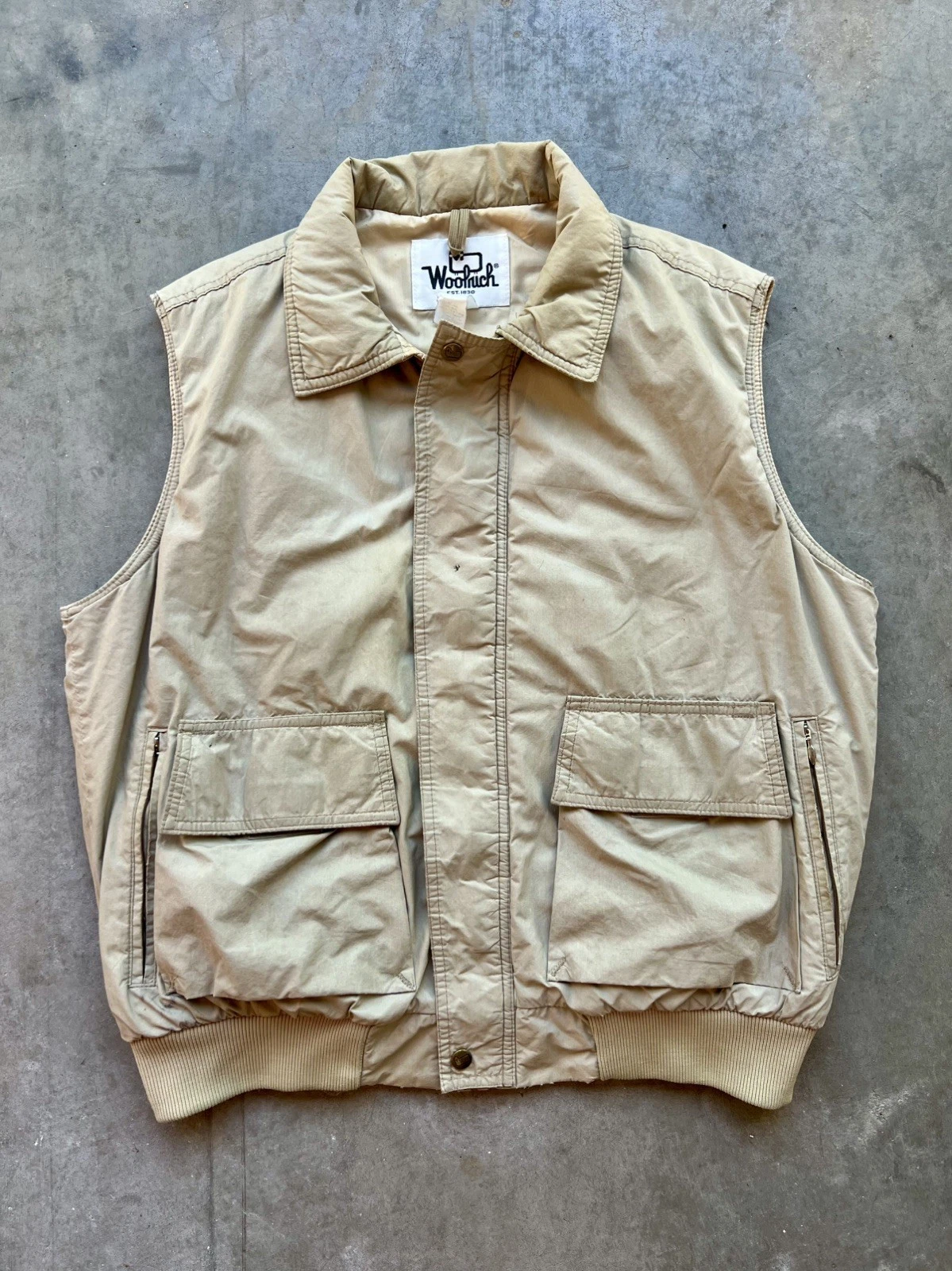 Vintage Woolrich Khaki Tan Puffer Vest Outdoor Hiking Winter Mens Large