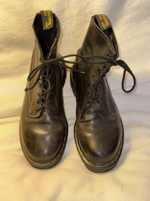 Black Dr. Martens Smooth Leather Lace Up Boots - US women's size 7