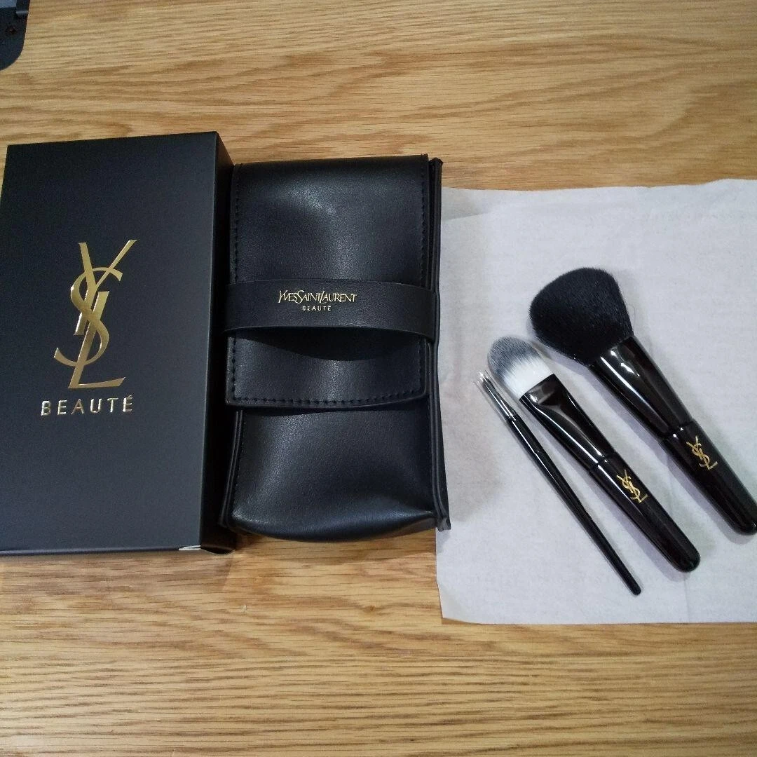 Uundgåelig Arving hektar Yves Saint Laurent 3-Piece Brush Kit and Carrying Case Mini Set JAPAN NEW |  eBay