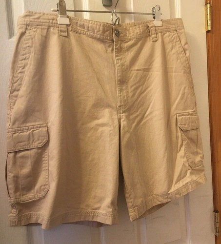 Columbia Herren Omni-Shade Sonnenschutz Baumwolle Cargo Wander Shorts Gr. 42 beige