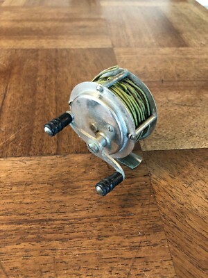 Ancien Moulinet De Pêche Sans Marque - Numéro 6, Vintage, Mécanisme Fonctionnel