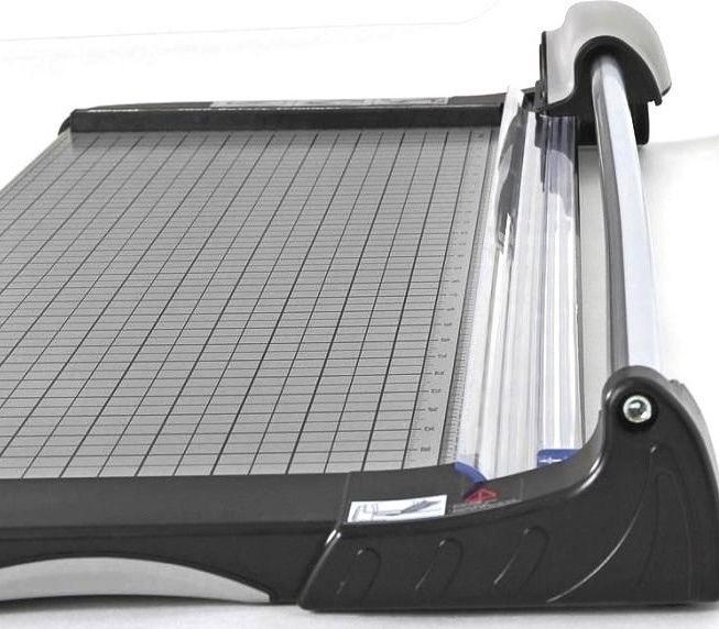 KW-Trio Heavy Duty Metal base Rotary Paper Cutter / Photo Trimmer