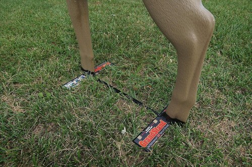 Powder-Coated Universal Archery Target Stand - Fits 18.25 to 29 Inch Bases - Picture 5 of 7