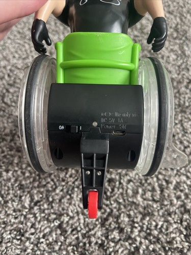 Hot Wheels RC Aaron Wheelz Wheelie Chair Remote-Controlled - Wheelchair Only - Picture 6 of 6