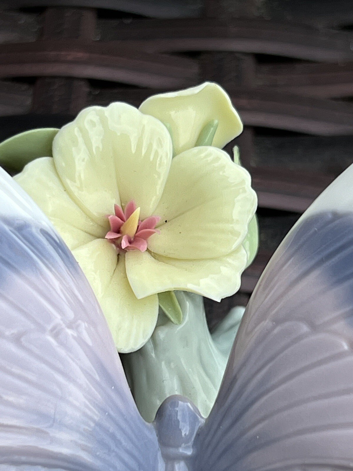 Vintage 1994 Lladro Butterfly with Yellow Flower "A Moments Rest