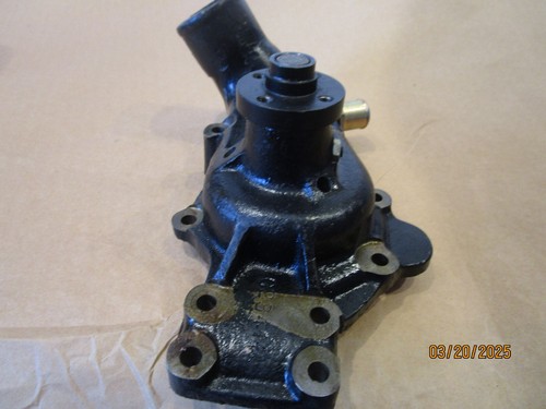 NOS Water Pump Jaguar XKE E Type Late 1969 and 1970-71 6 Cylinder GWP407 - Picture 2 of 9