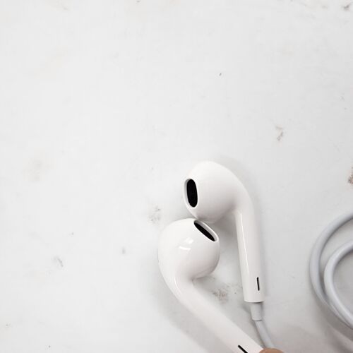 Apple Wired EarPods Compatible With USB-C - White~ - Photo 11 sur 14