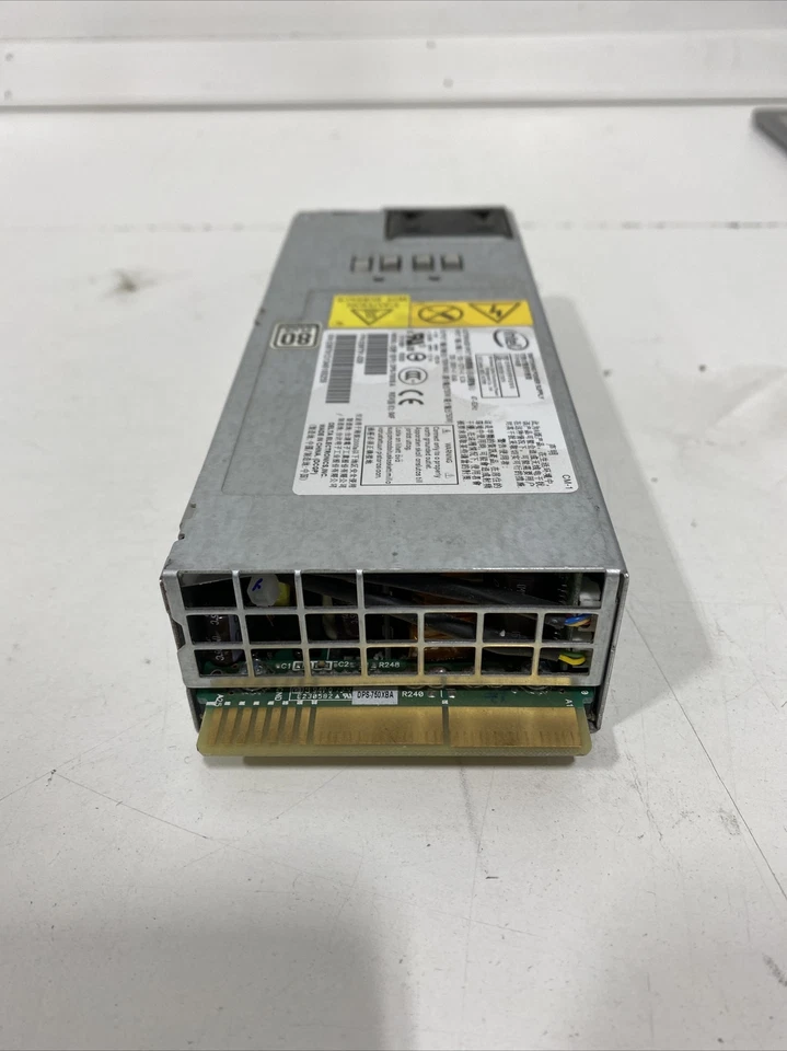 Intel DPS-750XB A 750W 80 Plus Platinum Switching Power Supply P/N: E98791-009 - Image 3 of 4