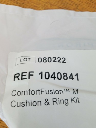 Respironics ComfortFusion Medium Cushion & Ring RP Kit REF 1040841 ! - Picture 2 of 3