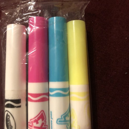 Children’s Unisex, 4 New Crayola Neon Color Explosion Markers - Picture 2 of 12