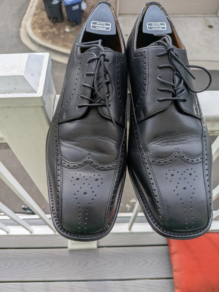 Florsheim Imperial  Black Derby Wingtip Size US 10 With Shoe Trees - Image 2 of 4