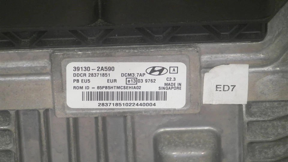 GENUINE ENGINE CONTROL UNIT (ECU) HYUNDAI i20 (PB, PBT) 2013 - Image 2 of 2