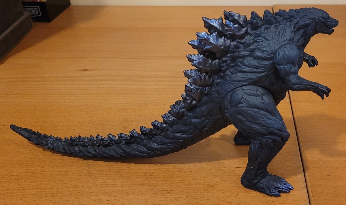 GODZILLA: EARTH 2017 Bandai Movie Monster 6 1/2