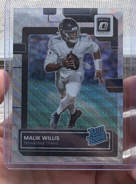 2022 Panini Donruss Optic - Rated Rookie Malik Willis #203 Wave Prizm /300 (RC)