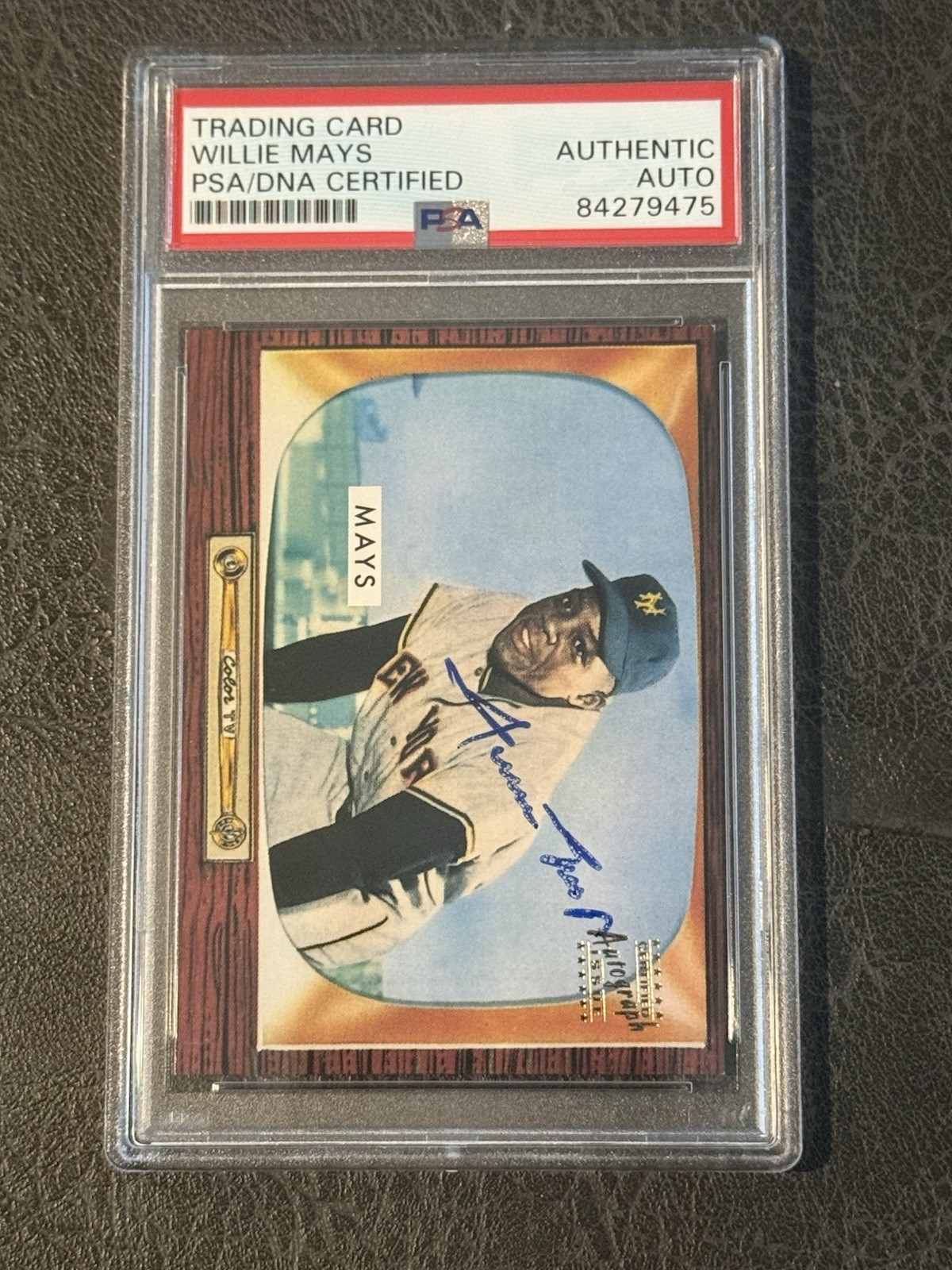 Willie Mays Signed 1996 Topps CERTIFIED Issue 1955 Bowman On Card Auto PSA Coa view 10