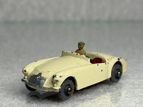 Vintage Matchbox Lesney Moko No19 MG A Sports Car In Ivory Unboxed