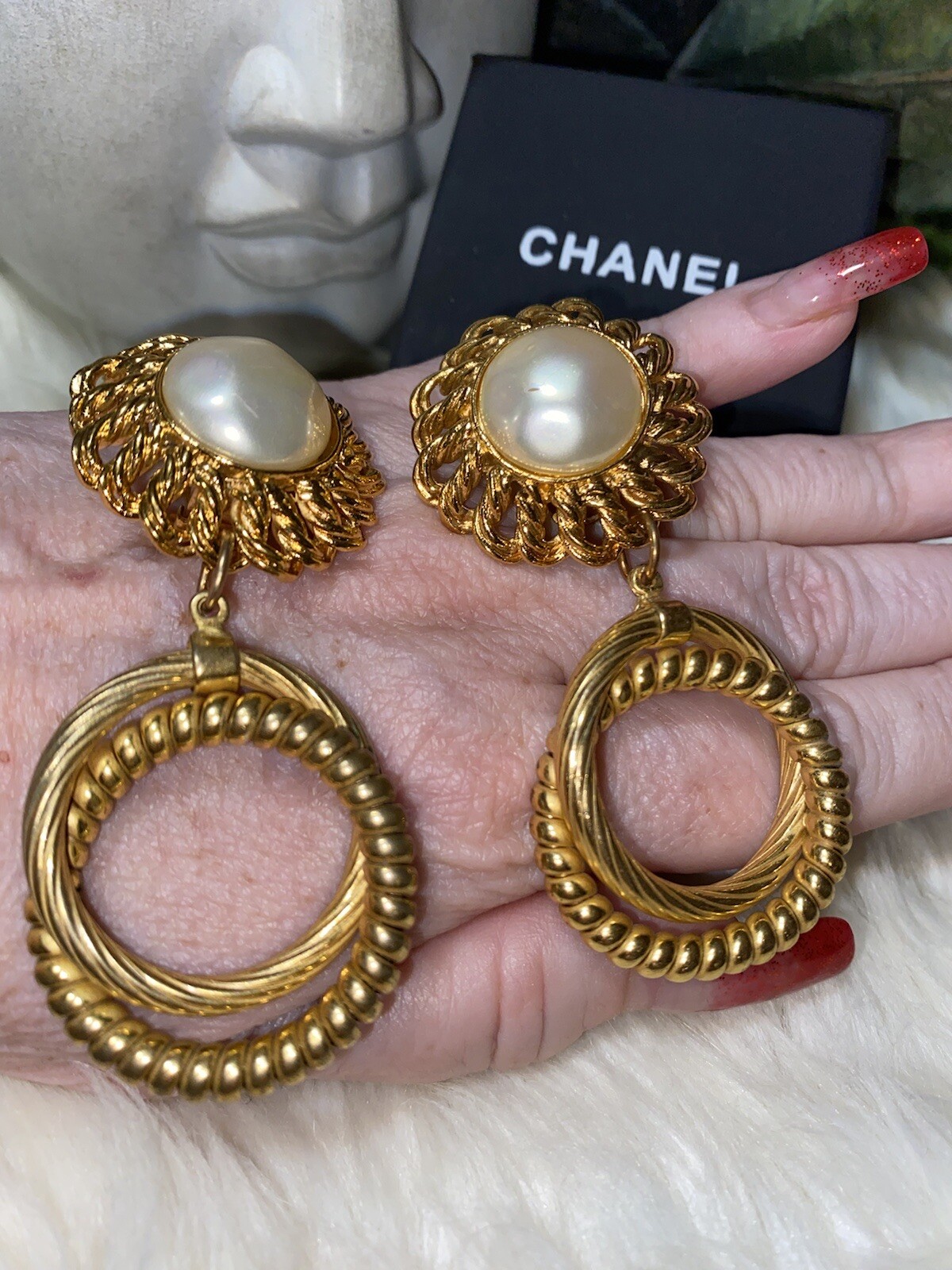 Coco Chanel Super Rare Vintage Huge Pearl Drop Hoop Dangly 1/2