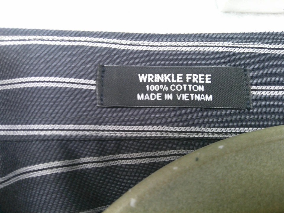 Camisa Claiborne Para Hombre 18 34/35 Negra Gris Rayas Vestido Sin Arrugas Con Botones Foto 2 de 4